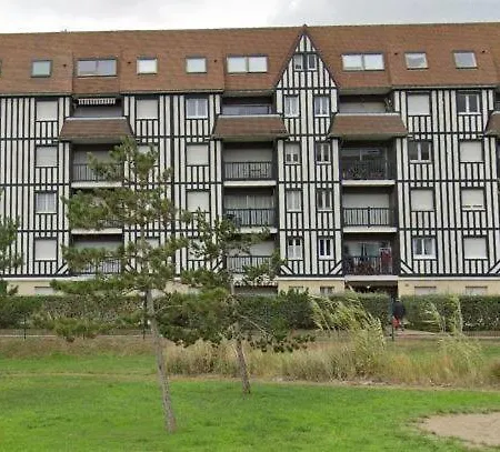 Apartment Le Cocon De La Bizontine Cabourg