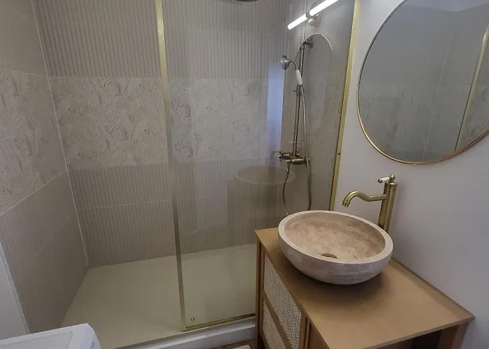 Le Cocon De La Bizontine Apartment *